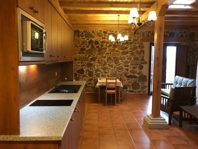 Apartamentos El Jardin Del Poeta Guijo de Granadilla Pokoj fotografie